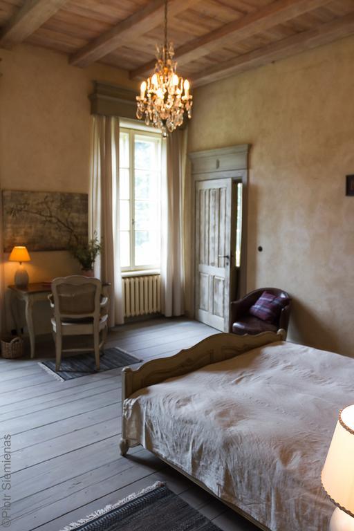Dwor Dawidy Bed & Breakfast Mlynary Room photo