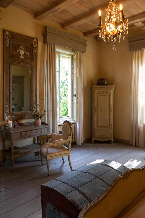 Dwor Dawidy Bed & Breakfast Mlynary Room photo